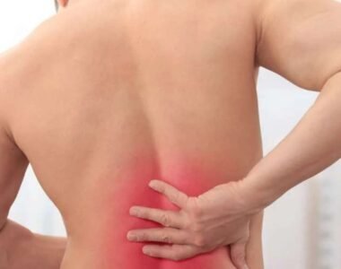 Back Pain – symptoms, causes, diagnosis & treatment