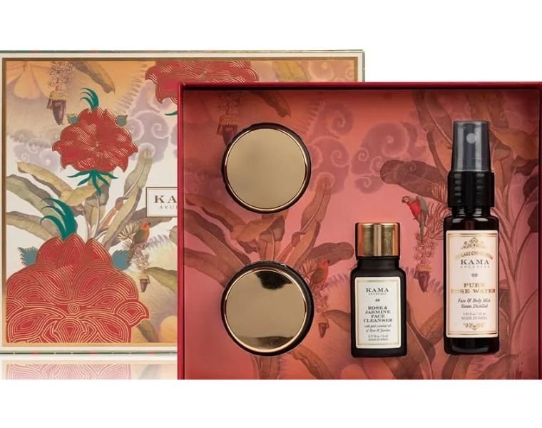 Kama Ayurveda Must Have Skincare Gift Box Review