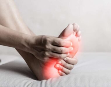 Effective Home Remedies for Treatment of Neuropathy in Legs and Feet - HealThyRam