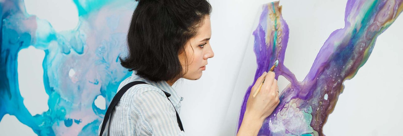 The Future of Art Therapy in Wellness - Unleashing Creativity Wellness Retreat with Art Therapy - Blog - HealThyRam