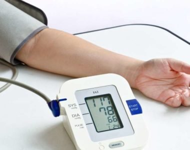 Understanding What to Drink to Lower Blood Pressure Quickly - HealThyRam