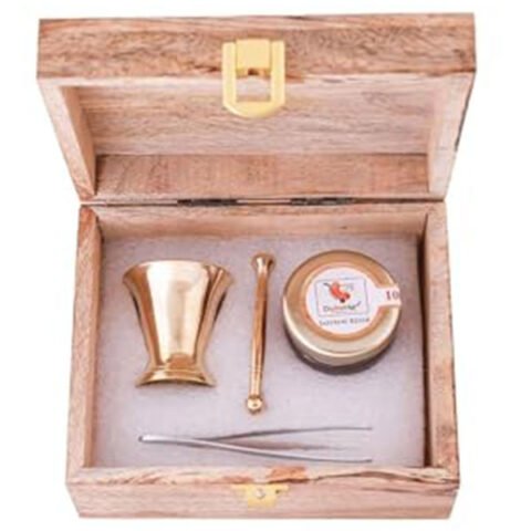 DRY FRUIT HUB Saffron Original Mongra Kesar 2Gm Saffran Kashmiri Zaffran Keshar Kumkumapoovu Pregnant Women Pooja Tilak Biryani Kesor In Antique Wooden Box With Okhalee( Mortar And Pestle )