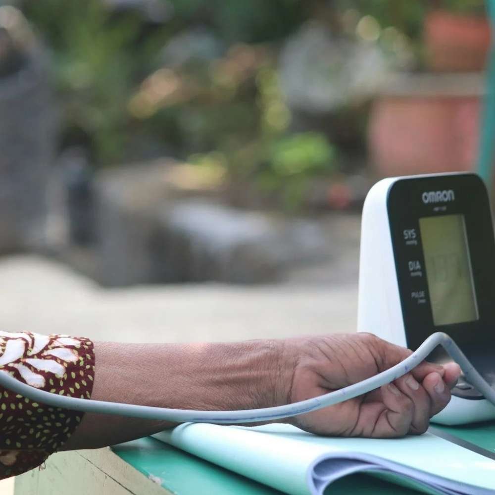 10 Ways to Control High Blood Pressure Without Medication